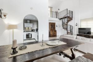 Kuchnia lub aneks kuchenny w obiekcie La Manga Club Resort - Los Olivos 371