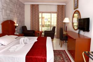 Gallery image of Dolphin Hotel Apartments in Dubai