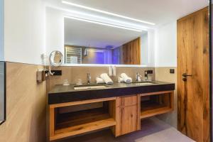 Kuchyň nebo kuchyňský kout v ubytování Hotel Seehof