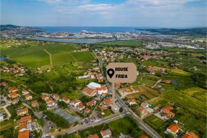 Galeriebild der Unterkunft HOUSE FRIDA in Koper