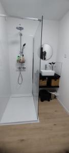 Φωτογραφία από το άλμπουμ του Résidence Les Isards appartement cosy σε Formiguères +3 φωτογραφίες