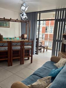 Et opholdsområde på Amazibu 302 Amanzimtoti