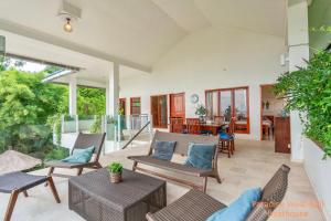 Гостиная зона в Paradise West-Bali