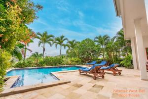 Бассейн в Paradise West-Bali или поблизости