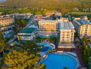 Bazén v ubytování FORE RESORT & SPA nebo v jeho okolí