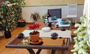 Zdjęcie z galerii obiektu Apartamento Las 3P Piscina, Paz y Patio privado w mieście Fuengirola