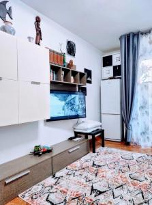 Afbeelding uit fotogalerij van Camera privata nell'appartamento in zona residenziale con 2 piscine in Rapallo