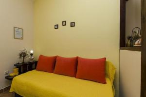 Posezení v ubytování Studio Apartment in Ražanj with Sea View, Terrace, Air Conditioning, Wi-Fi (4597-3)