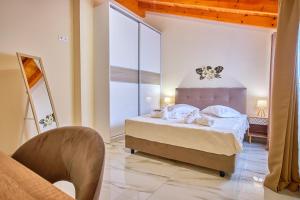 Φωτογραφία από το άλμπουμ του Aristoula's view σε Perlopsimades