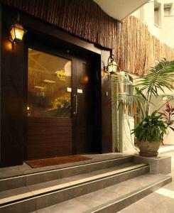 Fotografie z fotogalerie ubytování Sun City Hotel v destinaci Tel Aviv + 16 fotografií