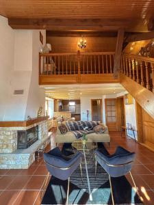 Gallery image of Charmant duplex confortable avec place de parc in Gollion