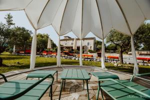 Afbeelding uit fotogalerij van Domaine de coulette in Vallon-Pont-dʼArc