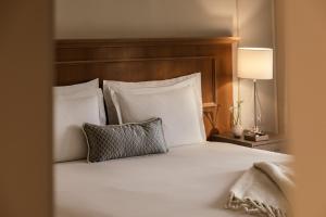 Cama o camas de una habitación en Corinthia Palace Malta