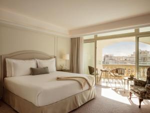 Cama o camas de una habitación en Corinthia Palace Malta