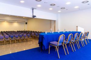 The business area and/or conference room at Baia dei Mulini Resort & Spa