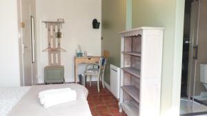 Posteľ alebo postele v izbe v ubytovaní Maison d'hôtes KerCalow, Chambres d'hôtes