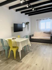 TV a/nebo společenská místnost v ubytování Loft Time Somhome Peñíscola