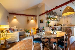 Posedenie v ubytovaní Ronda Romántica Lofts