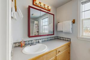 Et badeværelse på Country Retreat + 27 billeder