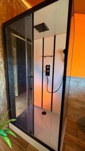 Koupelna v ubytování Glamping La Yurta nel Verde luxe Belltent