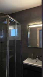 Koupelna v ubytování Ariadni Apartment Cozy Escape