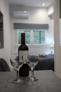 Nápoje v ubytování Ariadni Apartment Cozy Escape