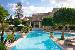 Piscina en o cerca de Corinthia Palace Malta