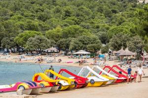 Imagen de la galería de Camping Simuni, en Šimuni 49 fotos más