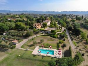 Πισίνα στο ή κοντά στο Villa Maura Toscana