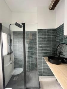 Ένα μπάνιο στο Pharmacie