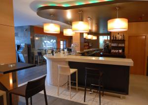 Hol lub bar w obiekcie Hotel Macami