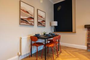 Billede fra billedgalleriet på 2 BDR Flat At Caledonia Luxe Stays Short Lets & Serviced Accommodation Shotts i Kirk of Shotts