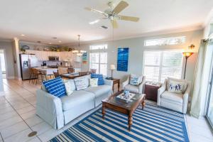 Posezení v ubytování Salty Eagle Overlook