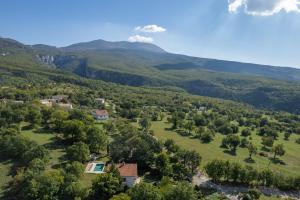 Gallery image of House Iva- peacefull getaway in Boljun +25 photos