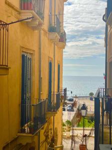 Γενική θέα στη θάλασσα ή θέα στη θάλασσα από  αυτό το διαμέρισμα