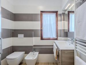 Koupelna v ubytování Apartment Vignola by Interhome