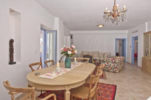 SorosにあるNiovi Antiparos Luxury Villasのギャラリーの写真