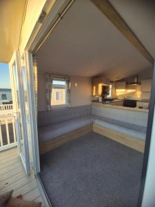 Gallery image of Sea Breeze Sea View Getaway in Heysham