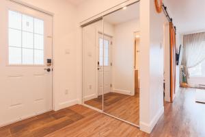 Ảnh trong thư viện ảnh của Luxury Boho-Inspired APT in Montreal ở Montréal