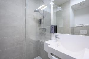 Koupelna v ubytování B&B HOTEL Antwerpen Zuid + 37 fotografií
