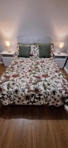 Ένα ή περισσότερα κρεβάτια σε δωμάτιο στο White Mountain Cottage