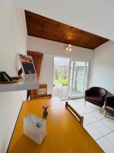 Χώρος καθιστικού στο Appartement à 200 m du lac de la Raviège