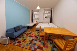 Postel nebo postele na pokoji v ubytování Apartments Truhlarska 31