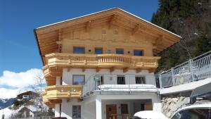 Photo de la galerie de l'établissement Ferienwohnung Tobias, à Zell am Ziller