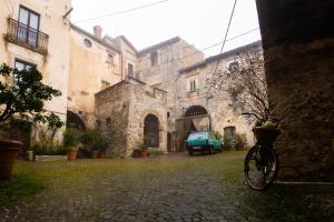 Fotografie z fotogalerie ubytování Calvisihome - Eleganza e Comfort sul Gran Sasso v destinaci Castelvecchio Calvisio