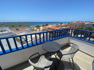 Balkón nebo terasa v ubytování Leme Bedje Three Bedroom - By Bobbywashere