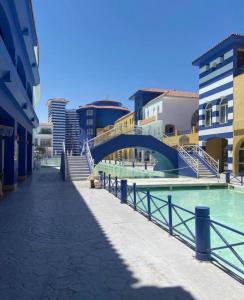The swimming pool at or close to بورتو مارينا الساحل الشمالى