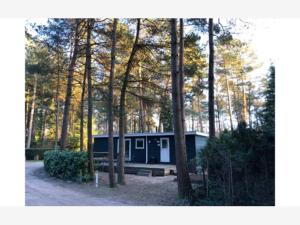 Gallery image of Chalet Escape in Antwerp in Beulk