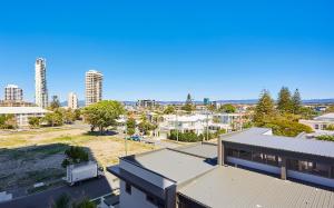 Nespecifikovaný výhled na destinaci Gold Coast nebo výhled na město při pohledu z apartmánu