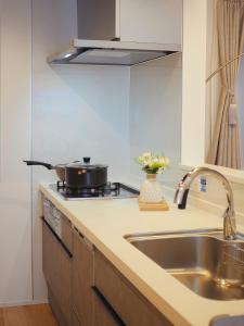 Dapur atau dapur kecil di 65 池袋駅C6口 8分 2-10人丨Ikebukuro JR Line C6 Exit 8 minutes 2-10 people
